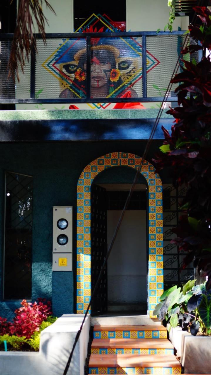 מדיין Nativo Hostel מראה חיצוני תמונה