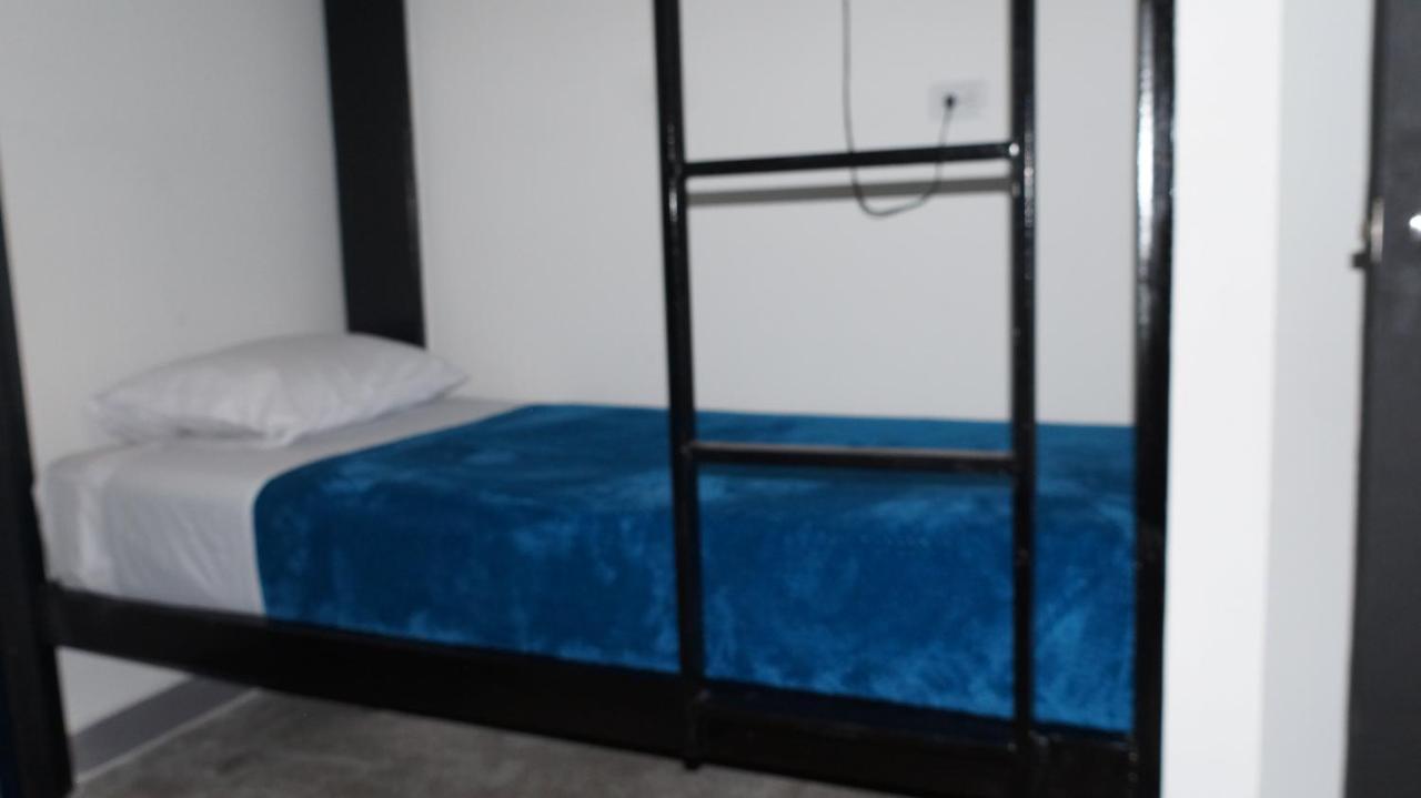 מדיין Nativo Hostel מראה חיצוני תמונה