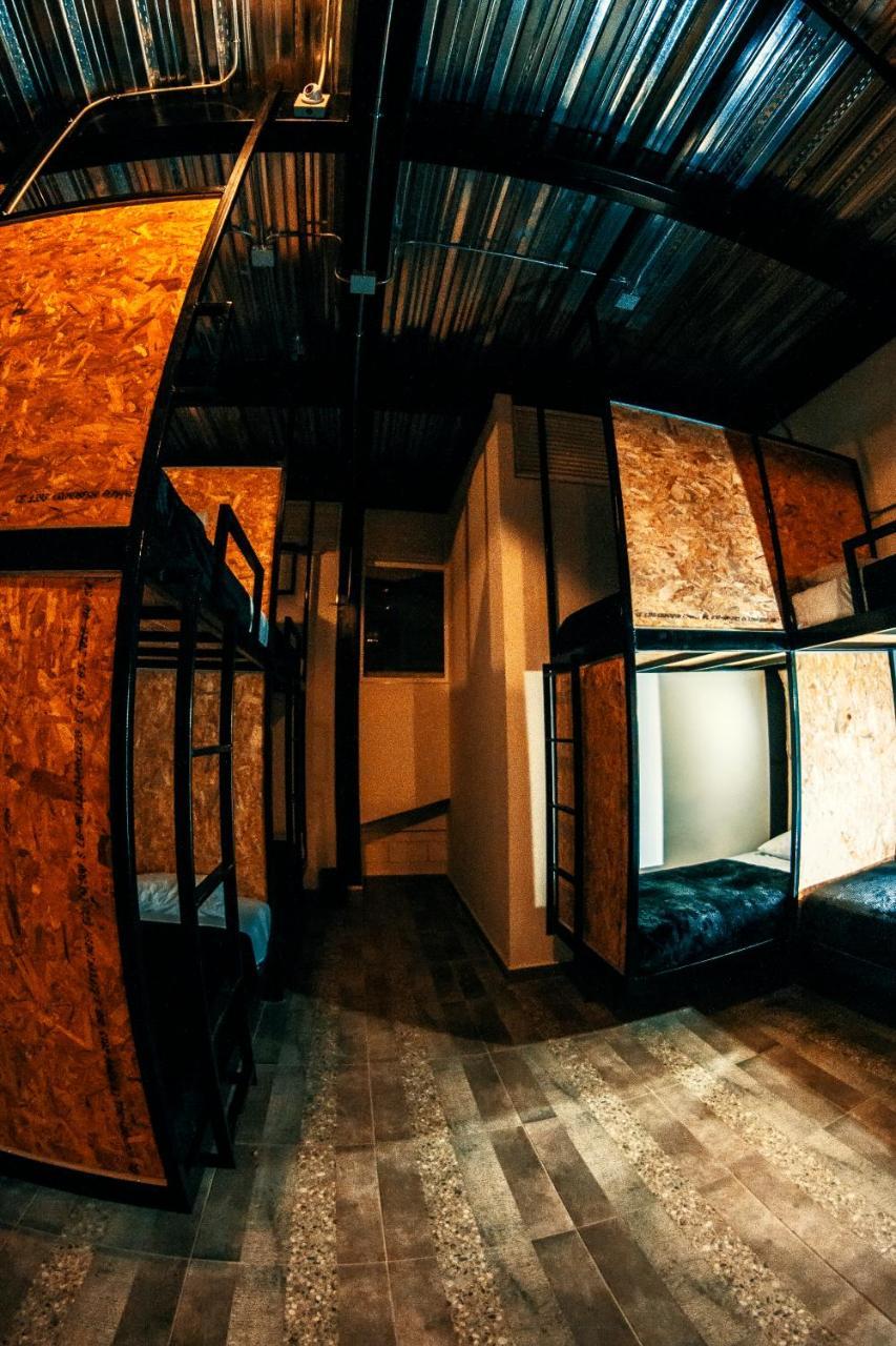 מדיין Nativo Hostel מראה חיצוני תמונה