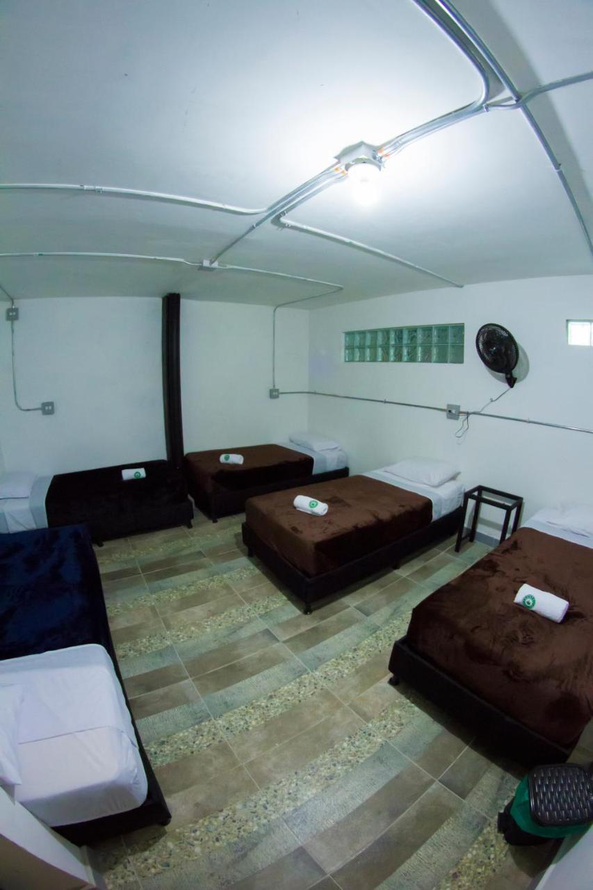 מדיין Nativo Hostel מראה חיצוני תמונה