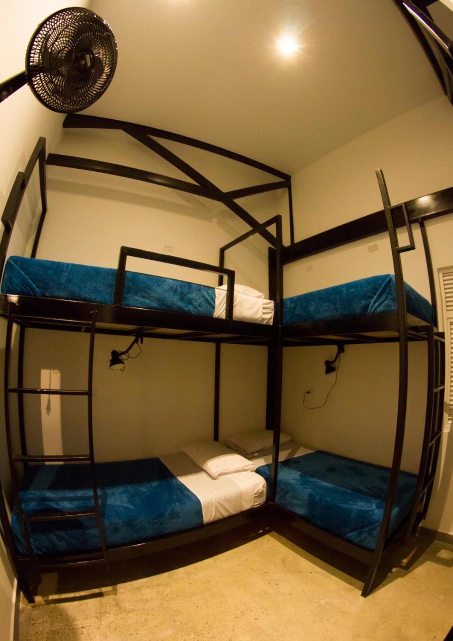 מדיין Nativo Hostel מראה חיצוני תמונה